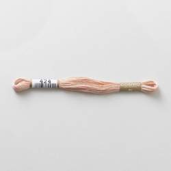 424 COSMO - Filo da ricamo giapponese COSMO - Mouliné Size 25 in cotone a 6 capi