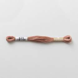 425 COSMO - Filo da ricamo giapponese COSMO - Mouliné Size 25 in cotone a 6 capi