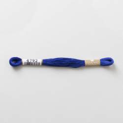 4792 COSMO - Filo da ricamo giapponese COSMO - Mouliné Size 25 in cotone a 6 capi