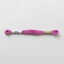 Filo da ricamo giapponese COSMO 483 - Mouliné Size 25 in cotone a 6 capi