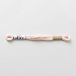 Filo da ricamo giapponese COSMO 102 - Mouliné Size 25 in cotone a 6 capi