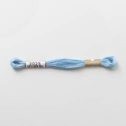 Filo da ricamo giapponese COSMO 2025 - Mouliné Size 25 in cotone a 6 capi