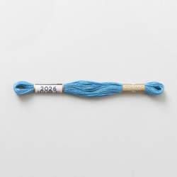 Filo da ricamo giapponese COSMO 2026 - Mouliné Size 25 in cotone a 6 capi