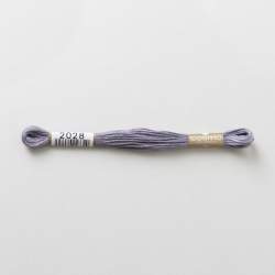 2028 COSMO - Filo da ricamo giapponese COSMO - Mouliné Size 25 in cotone a 6 capi