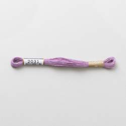 2031 COSMO - Filo da ricamo giapponese COSMO - Mouliné Size 25 in cotone a 6 capi