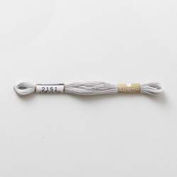 2151 COSMO - Filo da ricamo giapponese COSMO - Mouliné Size 25 in cotone a 6 capi