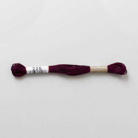 Filo da ricamo giapponese COSMO 226 - Mouliné Size 25 in cotone a 6 capi