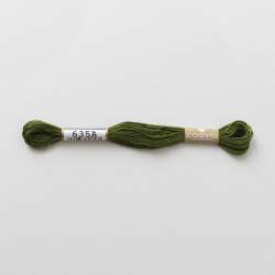 Filo da ricamo giapponese COSMO 635A - Mouliné Size 25 in cotone a 6 capi