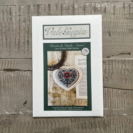 Goccia di Natale, Cuore - Schema a Punto Croce di ValeGugia