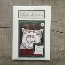 Il Giardino Segreto, Giardino del Cuore - Schema a Punto Croce di ValeGugia