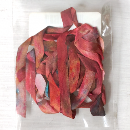 Nastro di Seta 7mm Tinto a Mano, Rosso GEORGIA - Silk Ribbon di Painters Threads