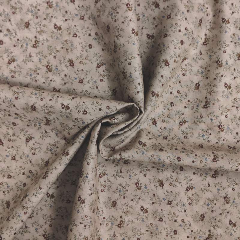 Tessuto grigio tortora sfumato con piccoli fiorellini - Quilters Basics