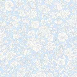 Emily Blossom PALE SKY, Tessuto Azzurro Cielo con fiori bianchi - Liberty Fabrics