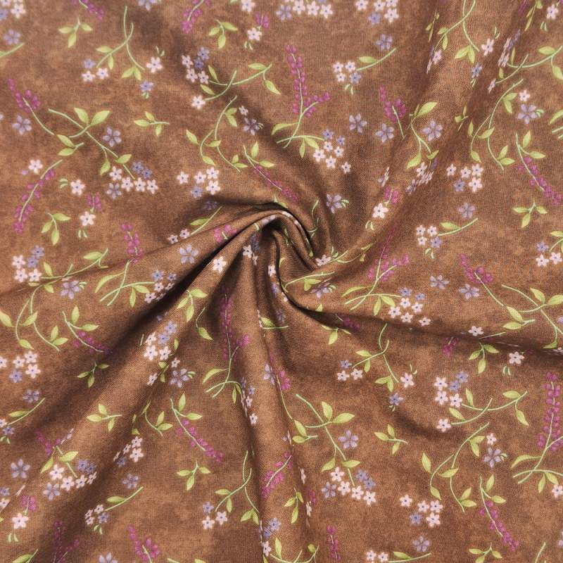 Tessuto marrone con fiorellini e steli di lilla e lavanda - Moda Lady Slipper Lodge