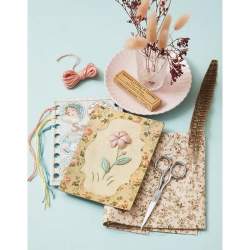 copy of Foolproof Crazy-Quilt Projects, 10 Projects by Jennifer Clouston Les éditions de Saxe - 3