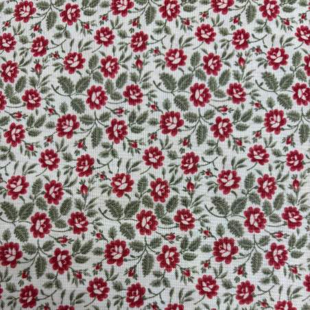 Moda Fabrics, collezione Under The Mistletoe, tessuto crema con fiori rossi Moda Fabrics - 1
