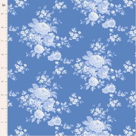 Tilda Something Blue, Carol Cornflower, tessuto con rose azzurre su fondo azzurro Tilda Fabrics - 1