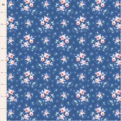 Tilda Something Blue, First Kiss Denim, tessuto con piccoli fiori e motivo a puntini su fondo blu Tilda Fabrics - 1