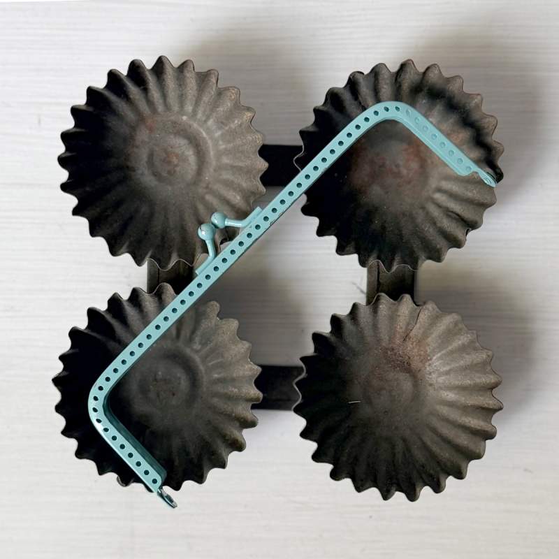 Cierre recto para bolso para coser, en metal esmaltado - 15 x 5 cm Stim Italia srl - 2