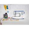 Necchi NC-103D – Macchina per cucire - vista frontale su piano da lavoro