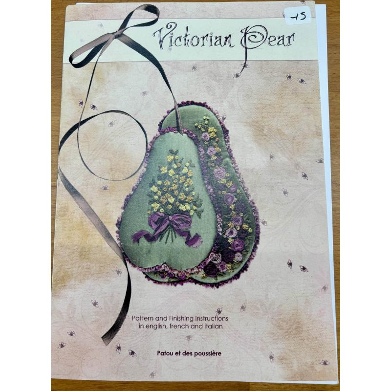 Victorian Pear - Porta aghi e forbici ricamato in stile vittoriano Stim Italia srl - 1