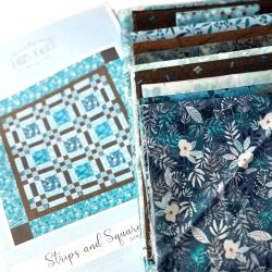 Strips and Squares Quilt per Principianti da 51¼ x 51¼ pollici - Kit con Cartamodello Roberta De Marchi - 2