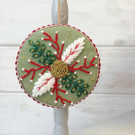 Ricamo Creativo di Natale - Kit e Cartamodello Roberta De Marchi - 1