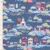 Tilda Village Life Village Blue, Tessuto Blu con Casette e Alberi Tilda Fabrics - 1