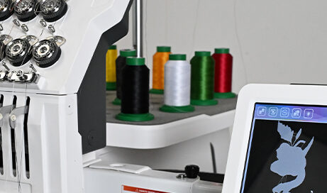 Sistema a 10 aghi per ricami multicolore continui